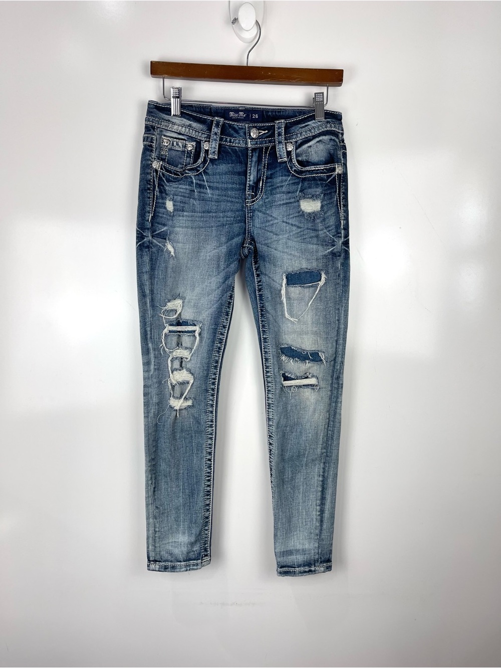 Miss Me Mid Rise Ankle Skinny Jeans Distressed Rhinestone Star Embroidered 26 - Picture 2 of 11